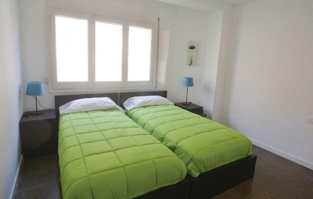 Duplex En Frente De La Playa Al Lado De Barcelona Apartment Canet De Mar Exterior foto